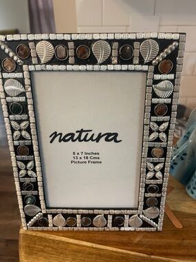Silver and Black Decorative Picture Frame - 5x7